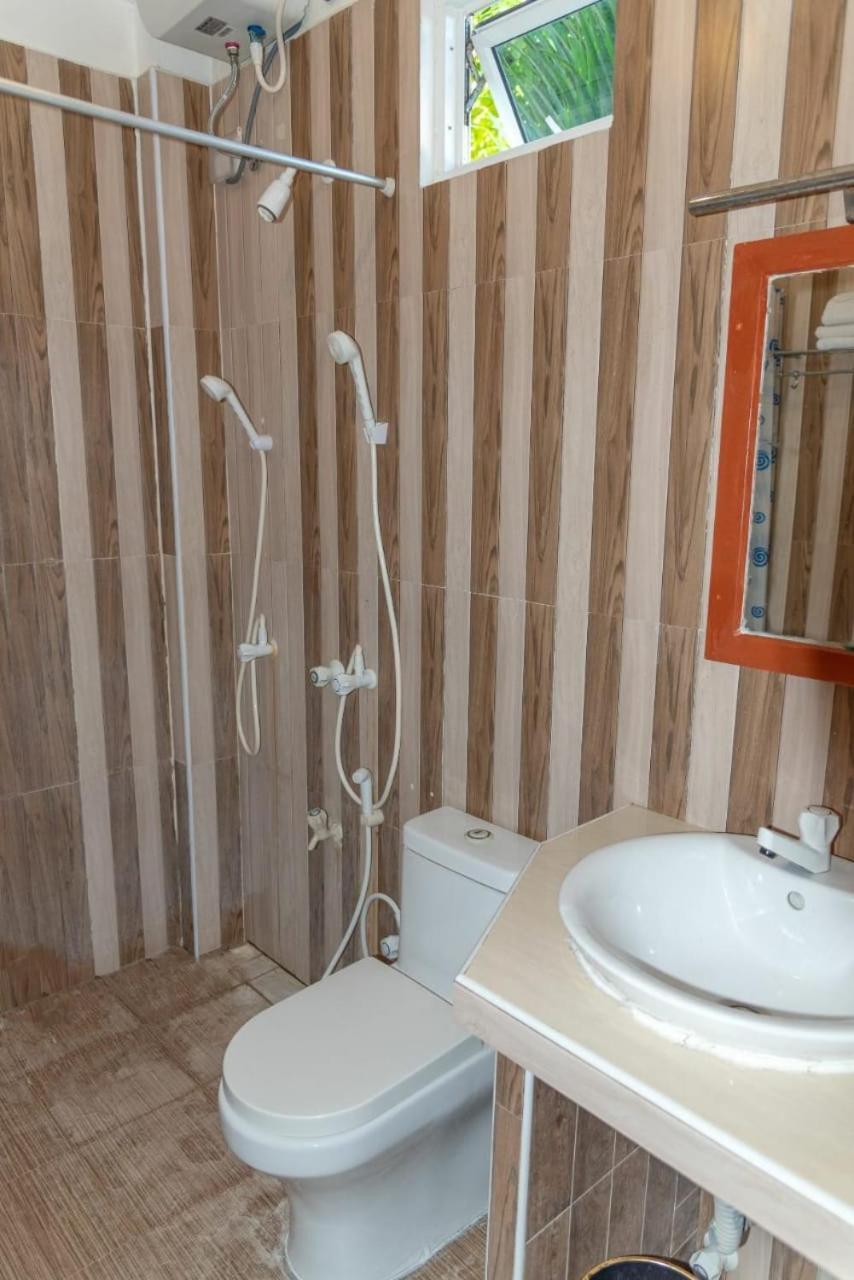 Chao Guest House Maafushi Exterior photo