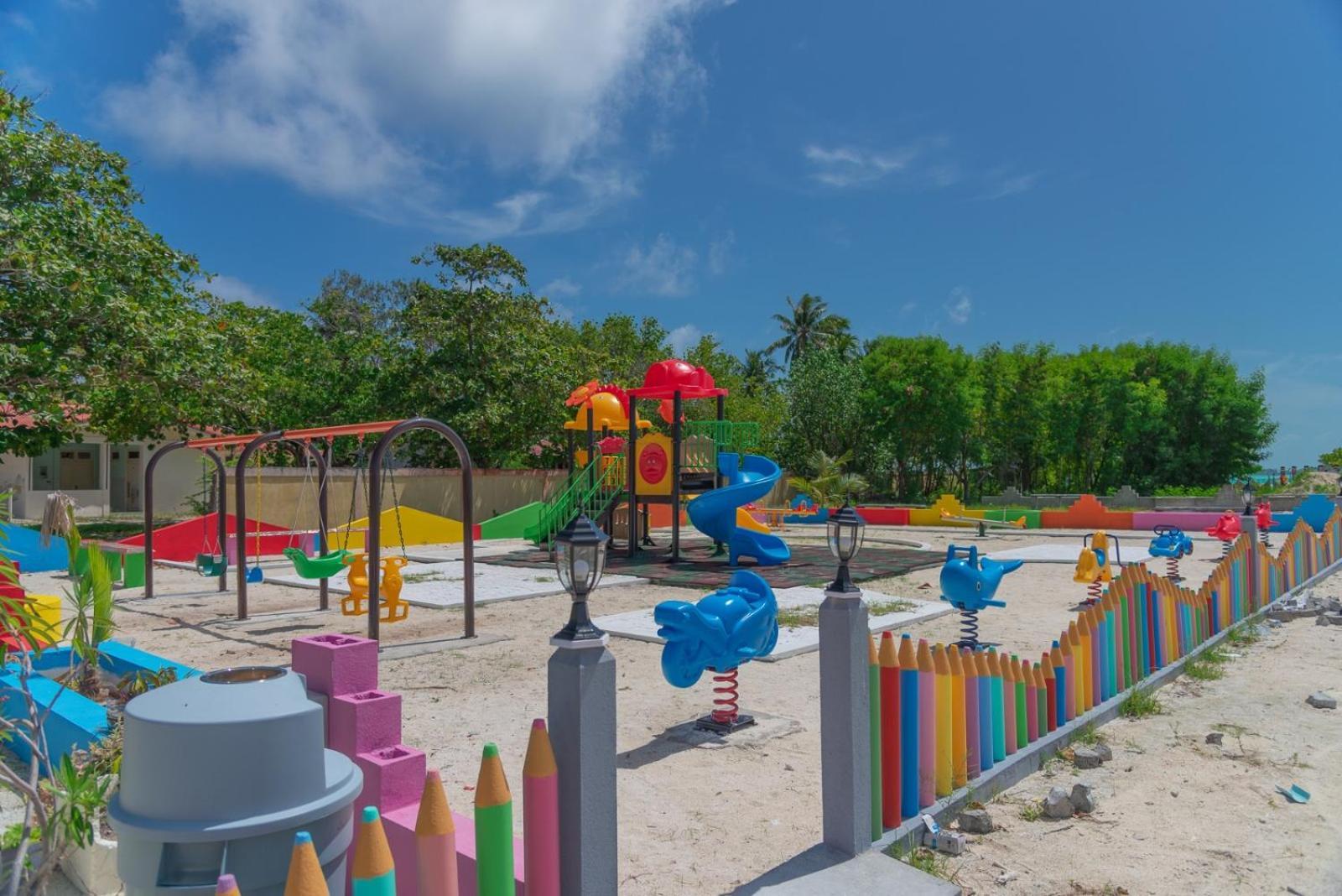 Chao Guest House Maafushi Exterior photo